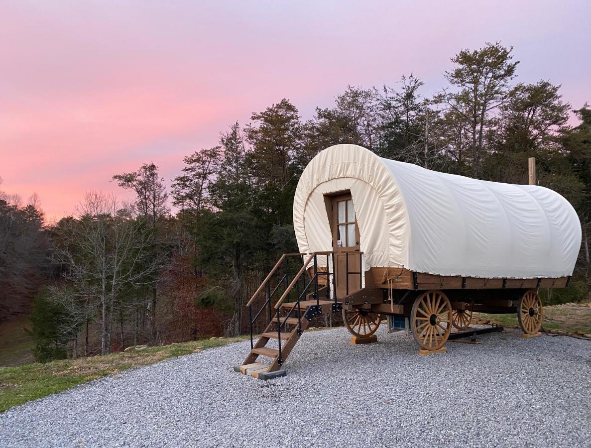 Smoky Hollow Outdoor Resort Covered Wagon Sevierville Bagian luar foto